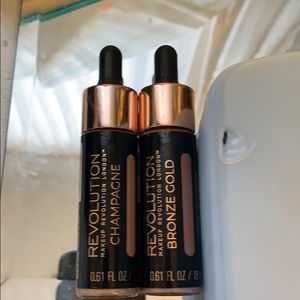 Bundle Revolution Liquid Highlighters